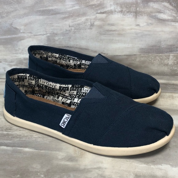 Toms Other - Toms Slip Ons size Y4